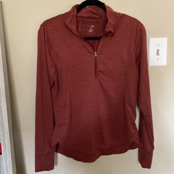 pullover athletic sweater - Picture 2 of 2